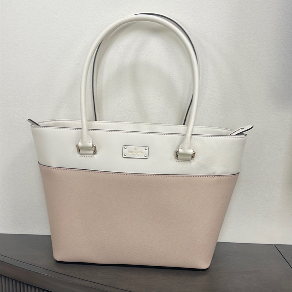 Kate Spade Cream and White Elegant Tote